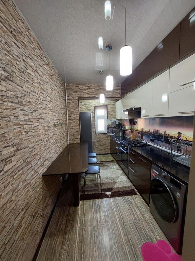 Hi-Tech Apartment In City Center ทาชเคนต์ ภายนอก รูปภาพ